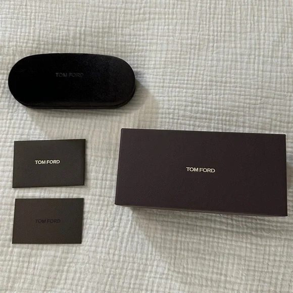 Tom Ford Sunglasses Case - Picture 2 of 6